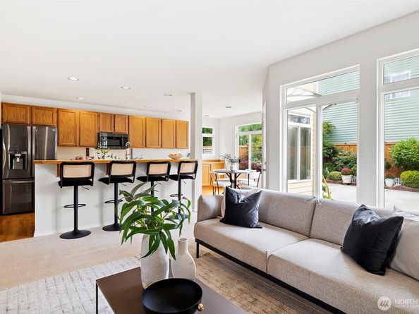 18353 160th Place SE, Renton WA 98058