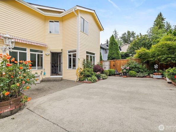 18353 160th Place SE, Renton WA 98058