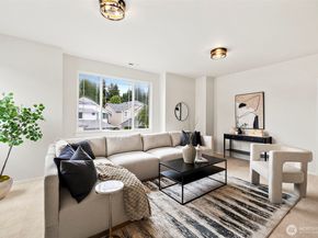 18353 160th Place SE, Renton WA 98058