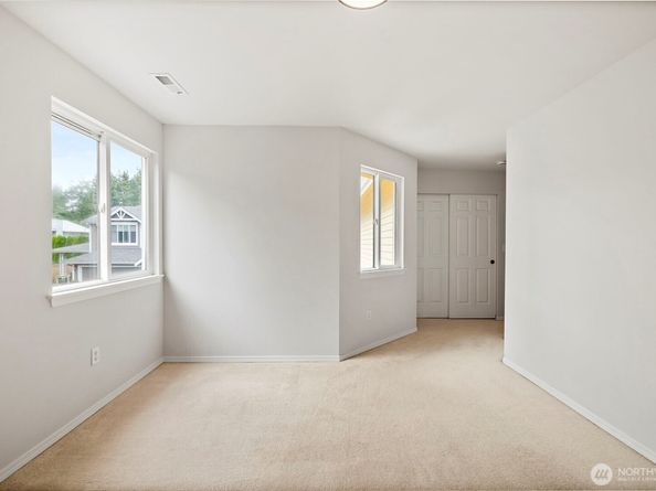 18353 160th Place SE, Renton WA 98058