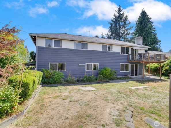 25405 116th Avenue SE, Kent WA 98030