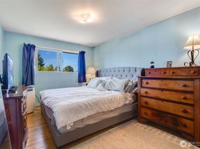 25405 116th Avenue SE, Kent WA 98030