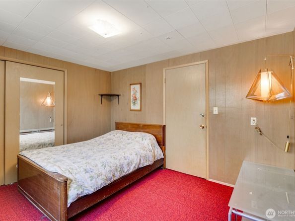 25405 116th Avenue SE, Kent WA 98030