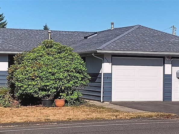 25405 116th Avenue SE, Kent WA 98030
