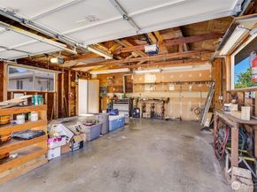 25405 116th Avenue SE, Kent WA 98030