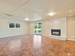 21845 15th Avenue S, Des Moines WA 98198