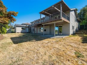 21845 15th Avenue S, Des Moines WA 98198