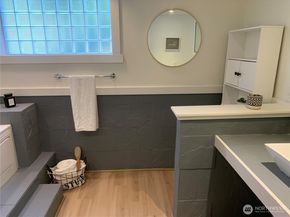 24515 Madura Drive NE, Kingston WA 98346