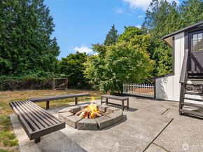 24515 Madura Drive NE, Kingston WA 98346