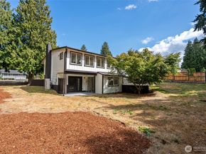 24515 Madura Drive NE, Kingston WA 98346