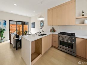 8733 13th Avenue NW C, Seattle WA 98117