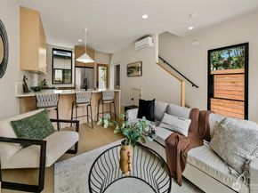 8733 13th Avenue NW C, Seattle WA 98117