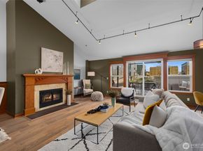 526 1st Avenue S 527, Seattle WA 98104