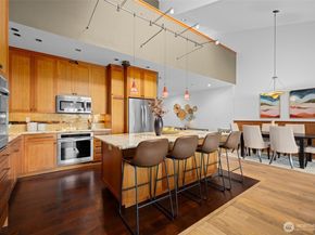 526 1st Avenue S 527, Seattle WA 98104