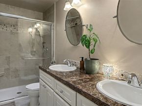 14710 SE 184th Place, Renton WA 98058