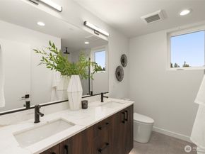 4406 B 50th Avenue S, Seattle WA 98118