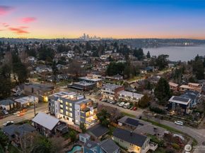 4406 B 50th Avenue S, Seattle WA 98118