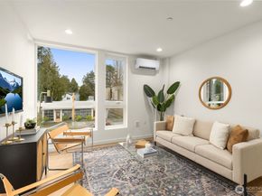 4406 B 50th Avenue S, Seattle WA 98118