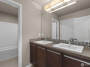 4003 168th Place SE, Bothell WA 98012