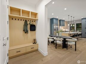 16654 NE 12th Street, Bellevue WA 98008