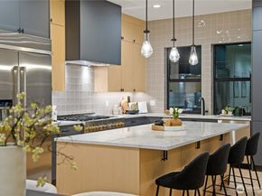 16654 NE 12th Street, Bellevue WA 98008