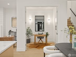 16654 NE 12th Street, Bellevue WA 98008