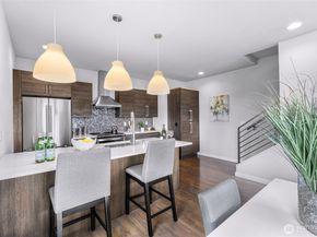 2661 NW 64th Street, Seattle WA 98107