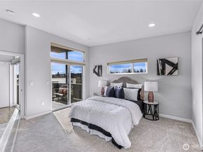 2661 NW 64th Street, Seattle WA 98107