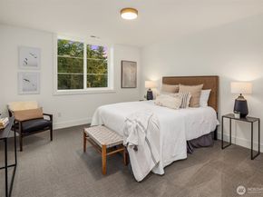 13662 NE 101st Street, Kirkland WA 98033