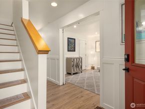 737 Madison Avenue N 30, Bainbridge Island WA 98110