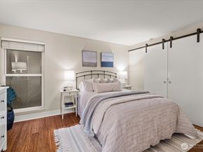 1717 5th Avenue N 103, Seattle WA 98109