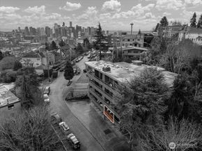 1717 5th Avenue N 103, Seattle WA 98109