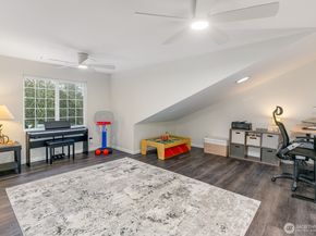 7821 196th Street SW B, Edmonds WA 98026