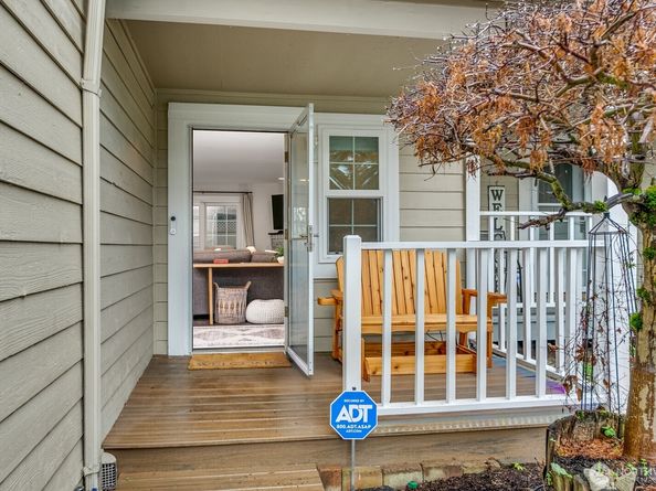 7821 196th Street SW B, Edmonds WA 98026