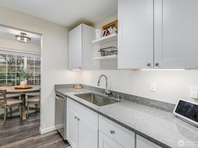 7821 196th Street SW B, Edmonds WA 98026