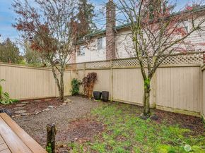 7821 196th Street SW B, Edmonds WA 98026
