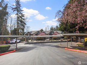 11419 99th Place NE 102, Kirkland WA 98033