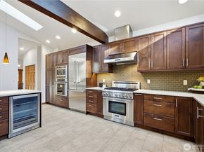 8713 NE 144th Street, Kirkland WA 98034