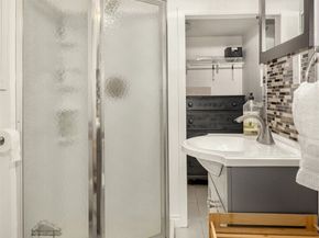 3010 SW City View Street, Seattle WA 98126