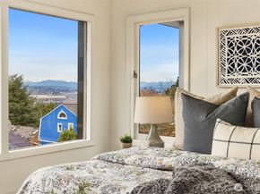 1208 E Newton Street, Seattle WA 98102