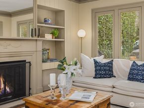 1208 E Newton Street, Seattle WA 98102