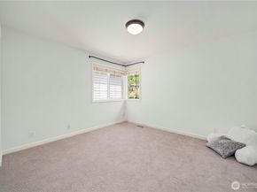 11433 80 Avenue NE, Kirkland WA 98034