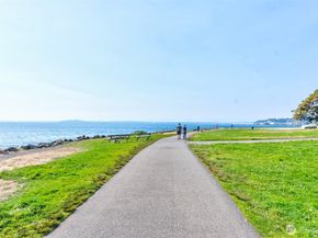 123 Queen Anne Avenue N 305, Seattle WA 98109