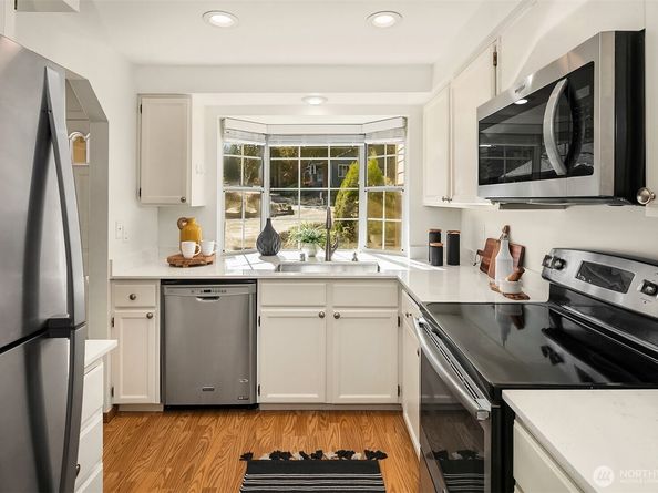 13726 NE 85th Street, Redmond WA 98052