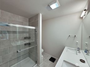 1820 201st Place SE Unit #A5, Bothell WA 98012