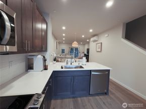 1820 201st Place SE Unit #A5, Bothell WA 98012