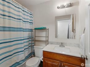 12228 SE Petrovitsky Road 2B, Renton WA 98058