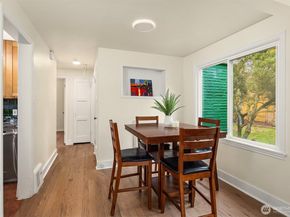 6833 47th Avenue NE, Seattle WA 98115