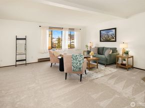 1612 33rd Street 104, Everett WA 98201