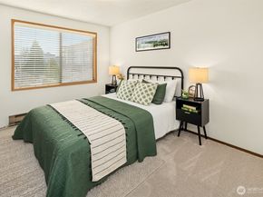 1612 33rd Street 104, Everett WA 98201